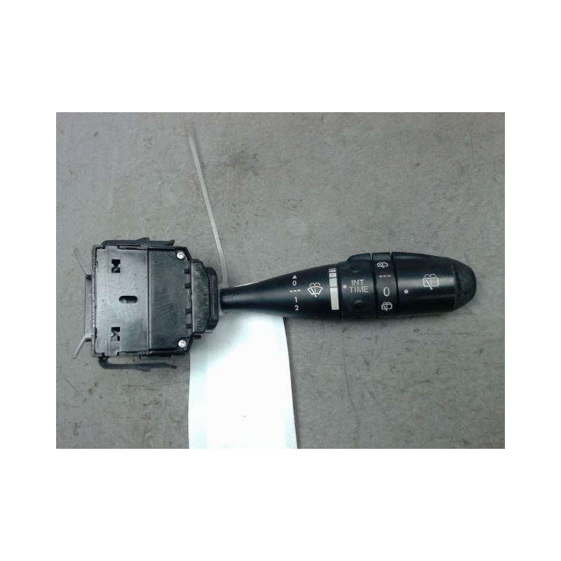 COMMANDE ESSUIE GLACE MITSUBISHI COLT CZ 2005-