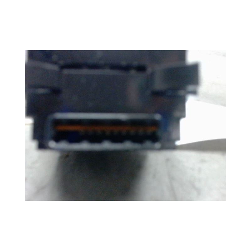 COMMANDE ESSUIE GLACE MITSUBISHI COLT CZ 2005-