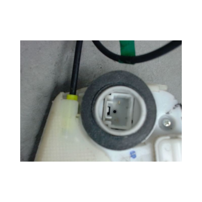 SYSTEME CONDAMNATION ARRIERE GAUCHE TOYOTA YARIS II 2010-