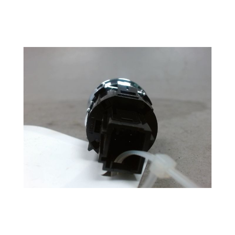 BOUTON DE DEMARRAGE PEUGEOT 308