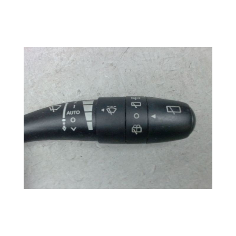 COMMANDE ESSUIE GLACE HYUNDAI I 30