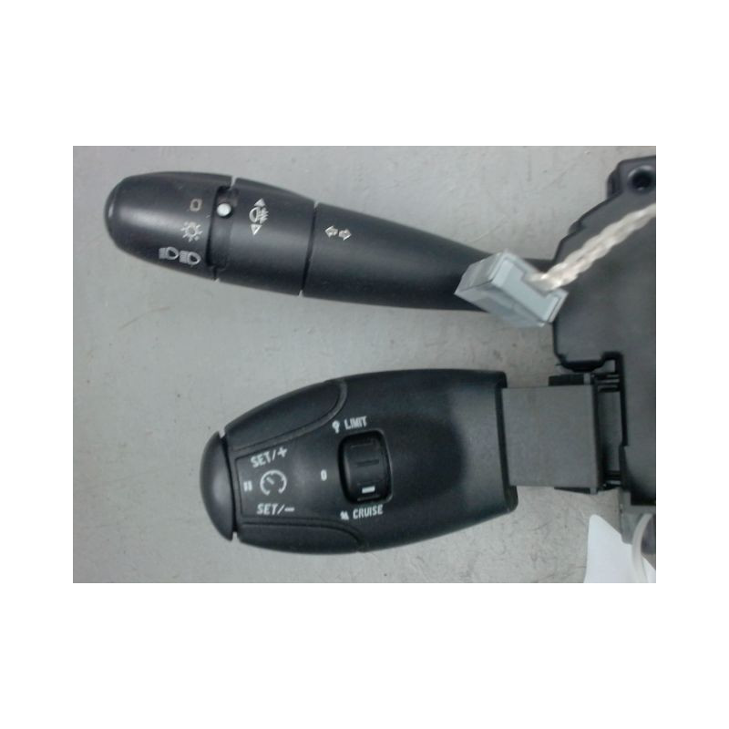 BLOC COMMODOS PEUGEOT 206