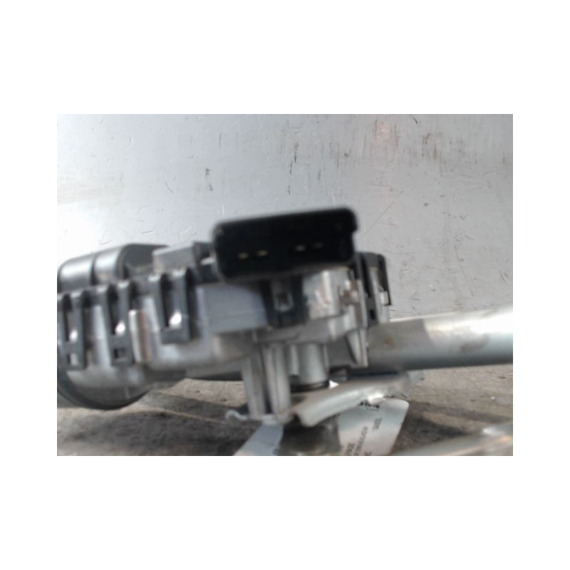 MOTEUR ESSUIE-GLACE AVANT PEUGEOT PARTNER FGT 2002-