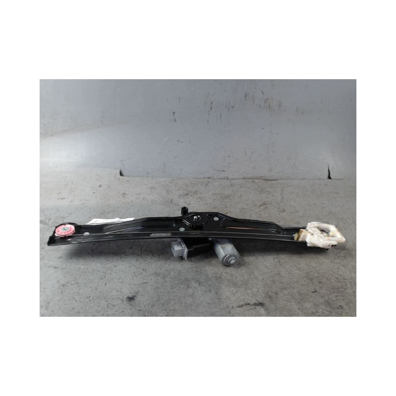 MECANISME+MOTEUR LEVE-GLACE AVANT GAUCHE FIAT 500 2007-