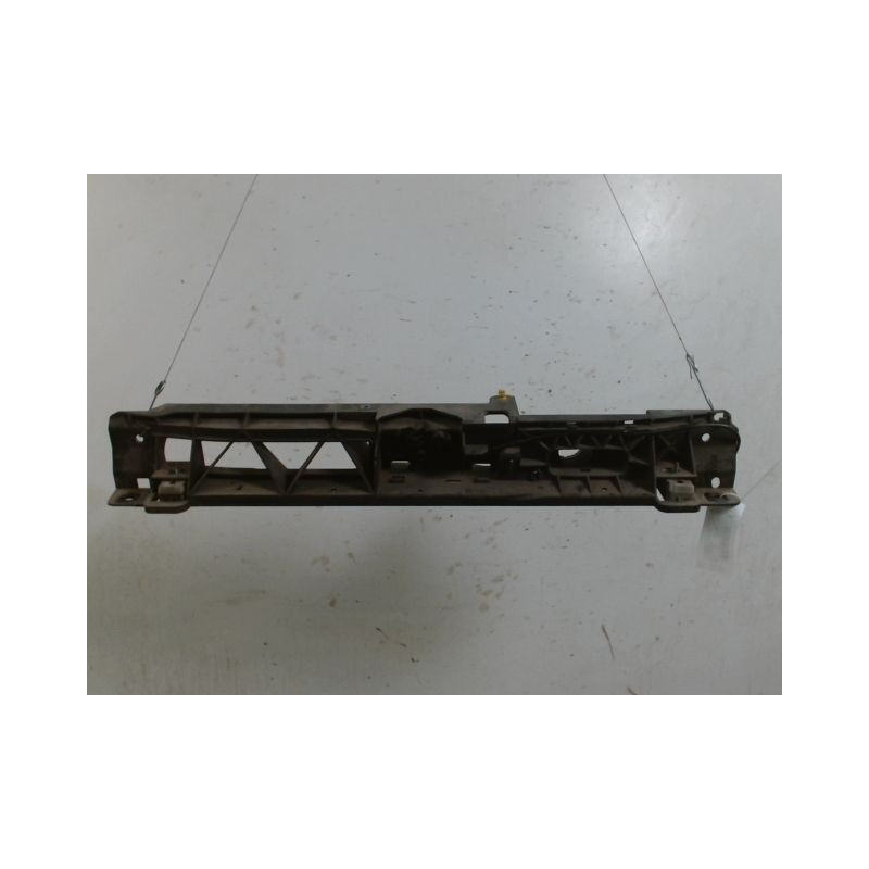 TRAVERSE SUPERIEURE ARMATURE AVANT CITROEN C4