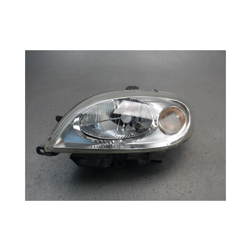 PHARE GAUCHE CITROEN SAXO