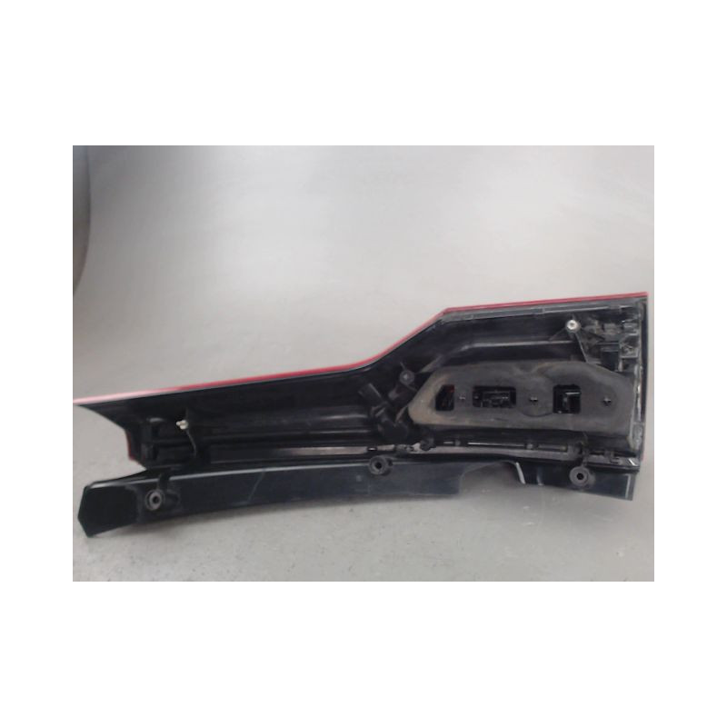 FEU ARRIERE GAUCHE  CITROEN C4