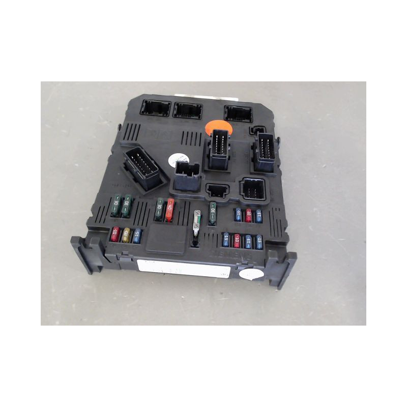 BOITIER GESTION HABITACLE PEUGEOT 206