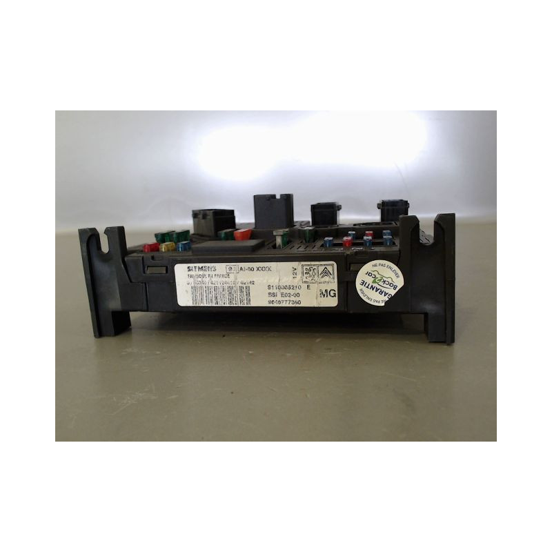 BOITIER GESTION HABITACLE PEUGEOT 206