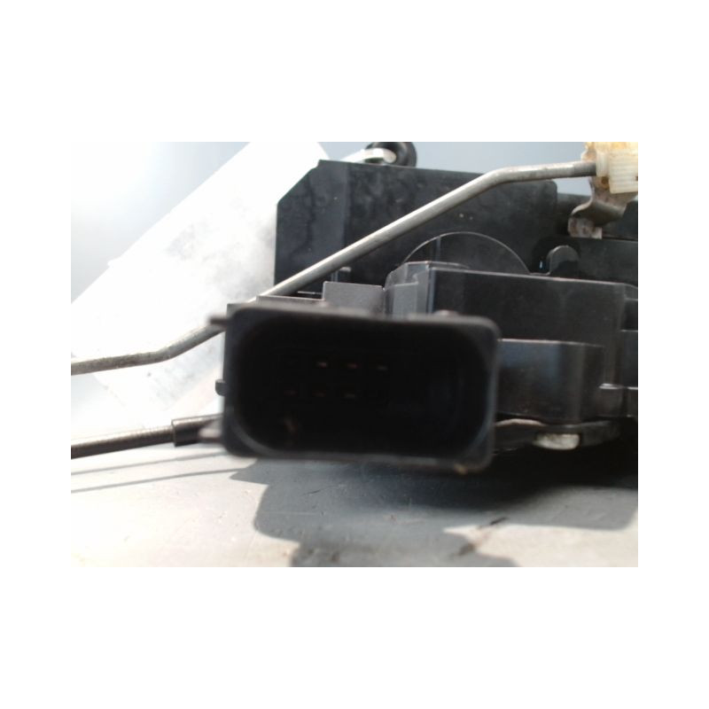 SYSTEME CONDAMNATION AVANT GAUCHE OPEL CORSA 2010-