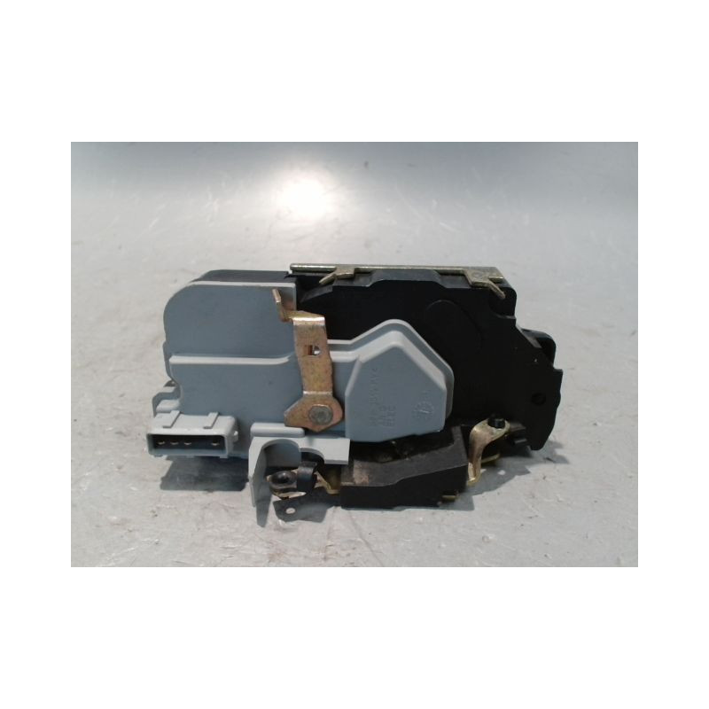 SYSTEME CONDAMNATION ARRIERE GAUCHE PEUGEOT 206 5P