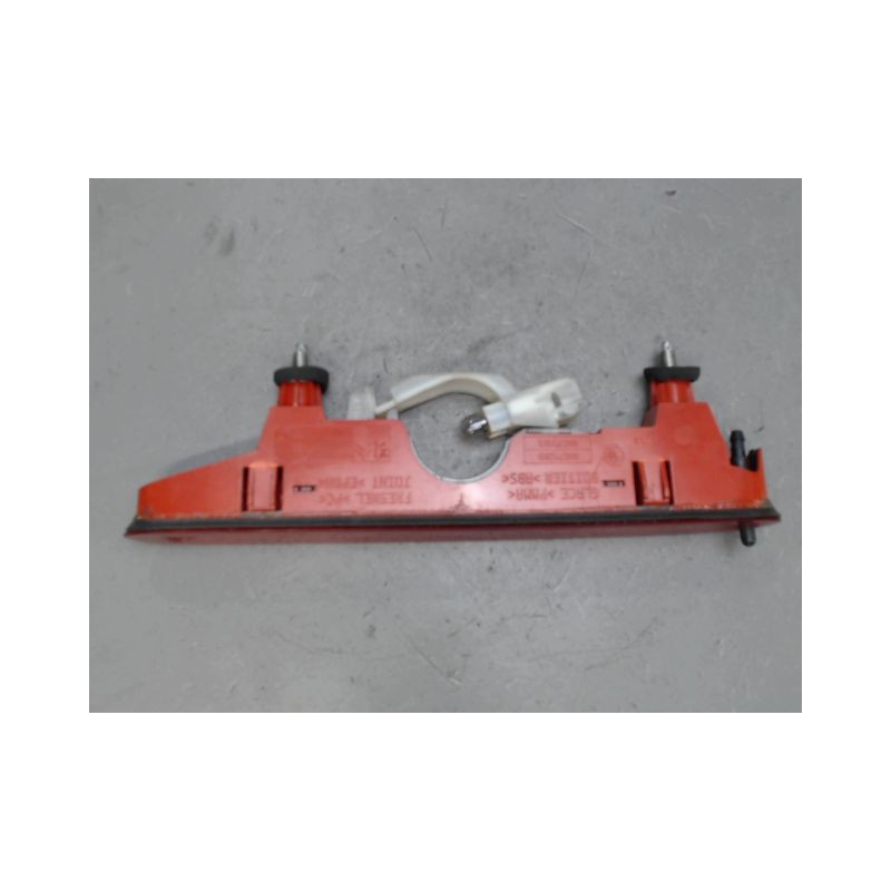 FEUX STOP SUPPLEMENTAIRE CITROEN BERLINGO