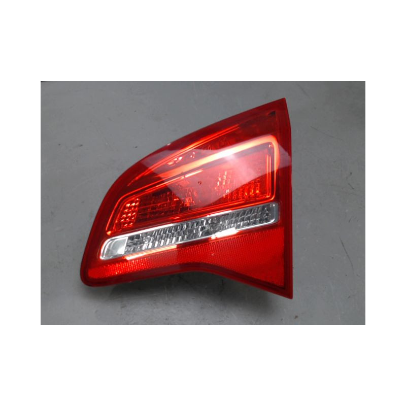 FEU ARRIERE INTERIEUR DROIT OPEL MERIVA