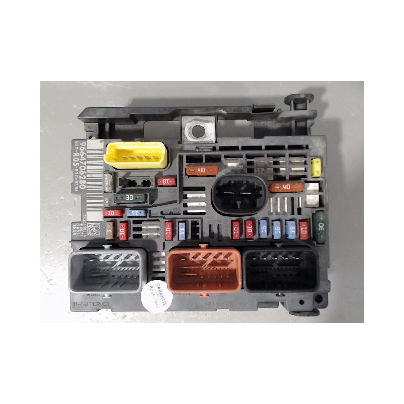 BOITE A FUSIBLES CITROEN BERLINGO