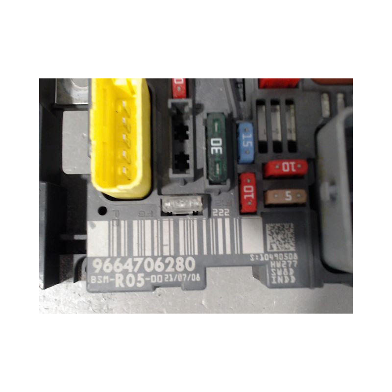 BOITE A FUSIBLES CITROEN BERLINGO