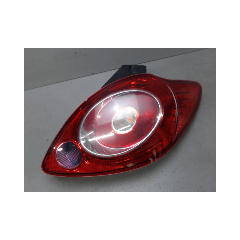 FEU ARRIERE DROIT FORD KA