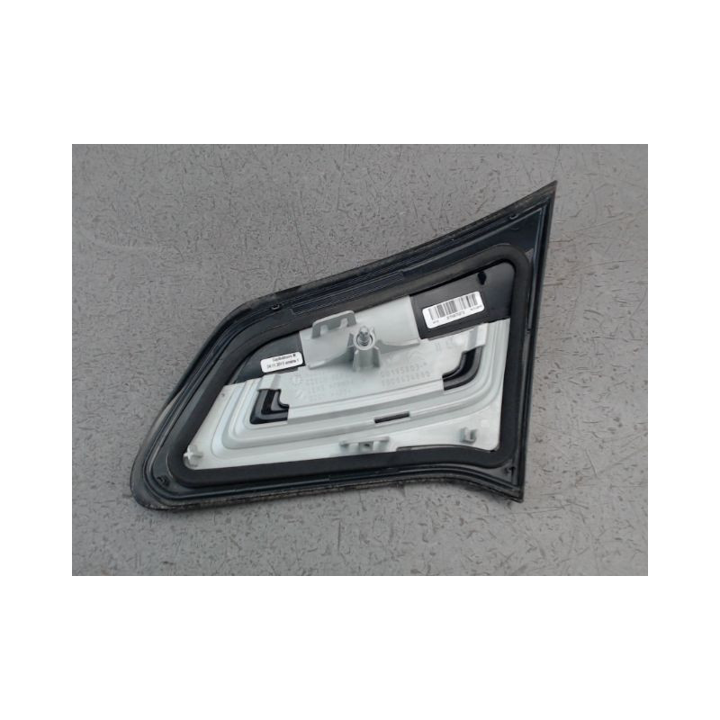 FEU ARRIERE INTERIEUR GAUCHE CITROEN C4