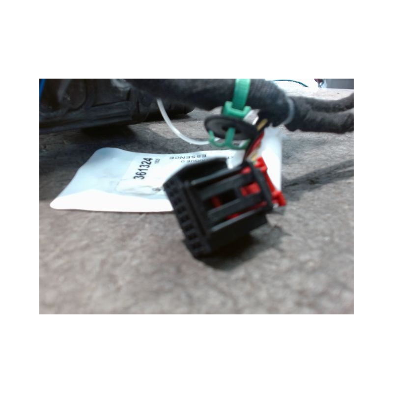 RETROVISEUR EXTERIEUR ELECTRIQUE DROIT VOLKSWAGEN PASSAT 2010-