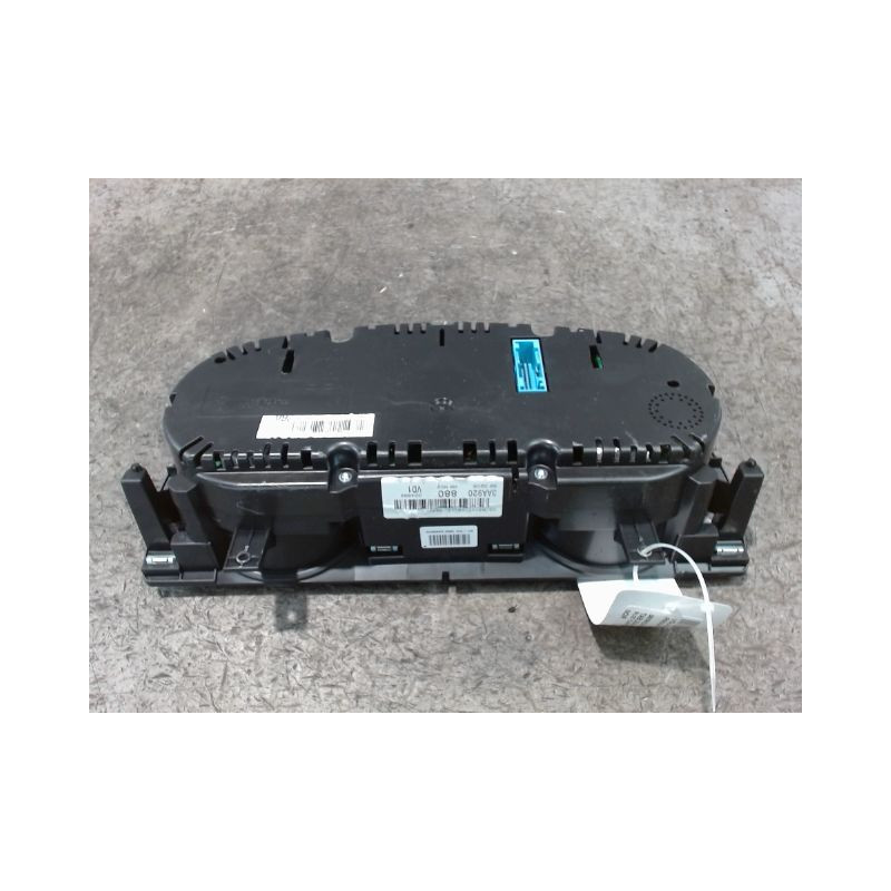 BLOC COMPTEURS VOLKSWAGEN PASSAT 2010-