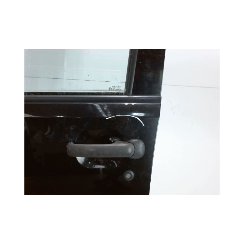 PORTE AVANT GAUCHE NISSAN TERRANO II 99-2002