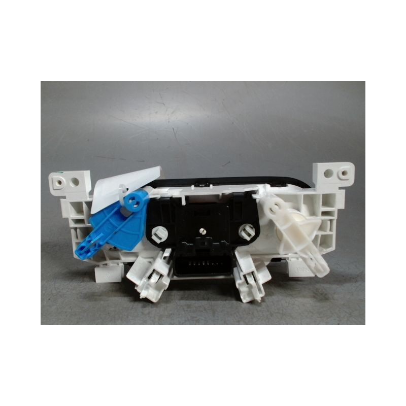 COMMANDE DE CHAUFFAGE RENAULT TRAFIC