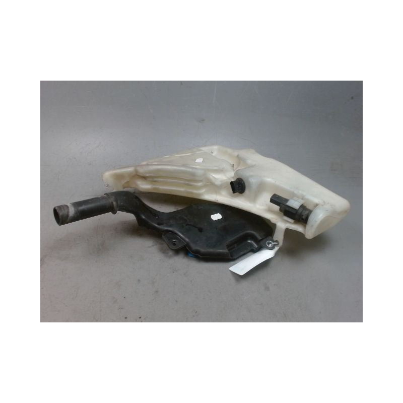 RESERVOIR LAVE-GLACE AVANT AUDI A4