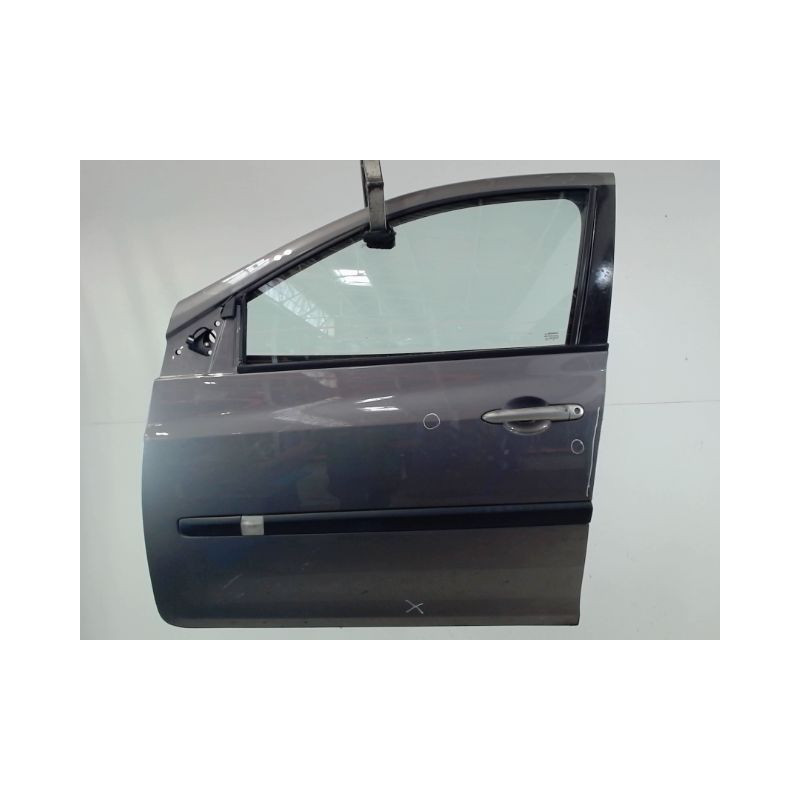 PORTE AVANT GAUCHE RENAULT CLIO