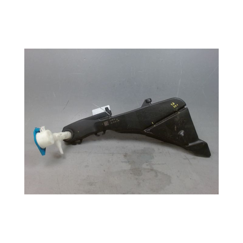 RESERVOIR LAVE-GLACE AVANT PEUGEOT 308