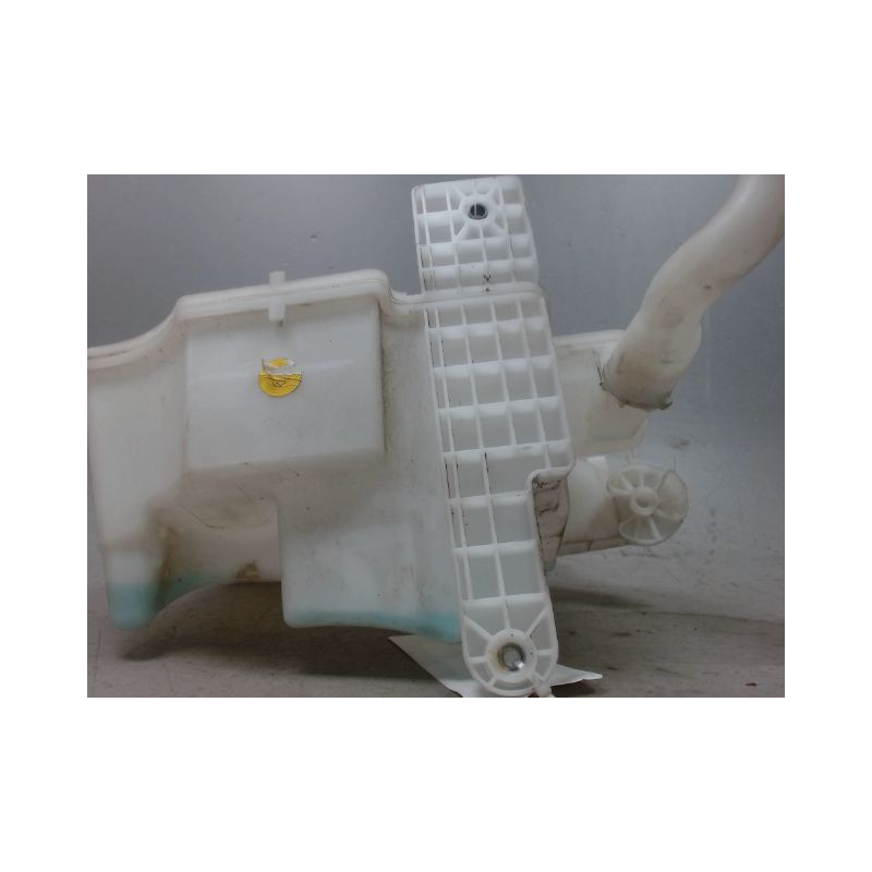 RESERVOIR LAVE-GLACE AVANT VOLKSWAGEN POLO