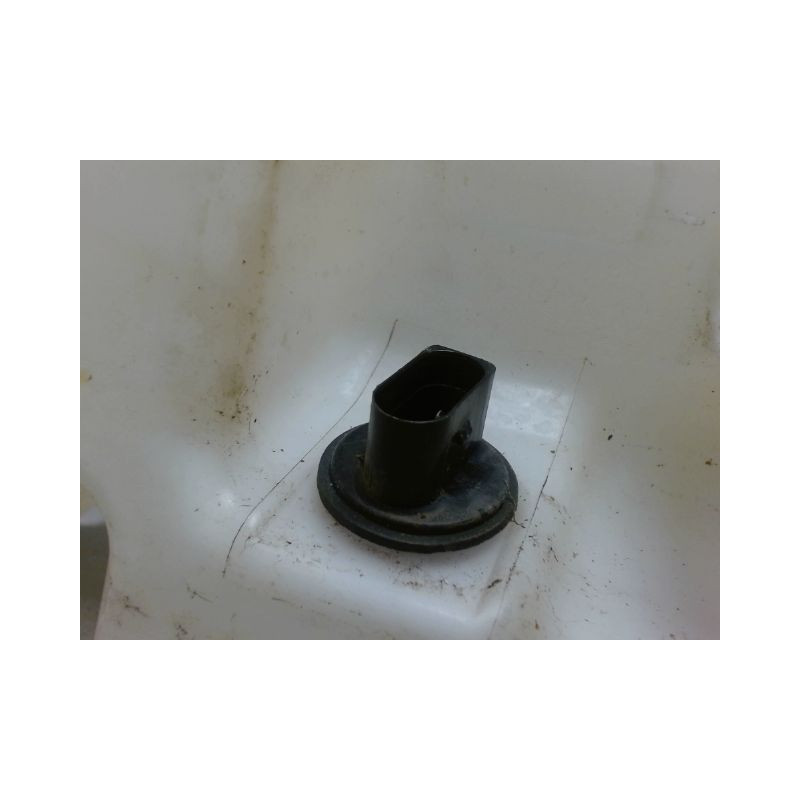 RESERVOIR LAVE-GLACE AVANT VOLKSWAGEN TOURAN