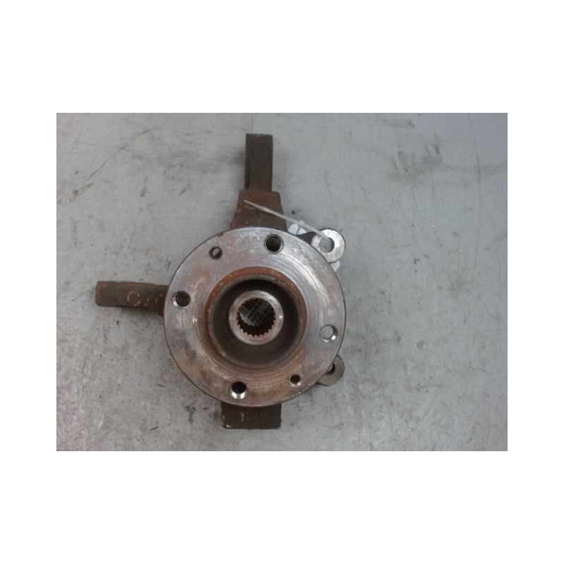 PIVOT AVANT DROIT NISSAN NOTE
