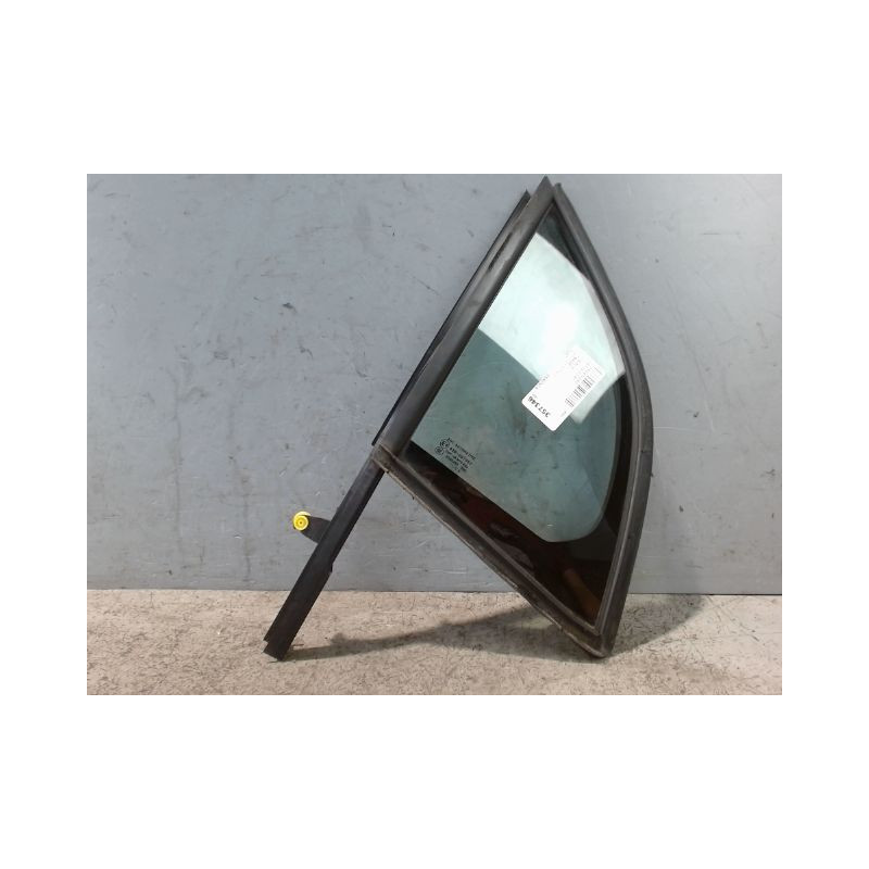 GLACE FIXE PORTE AVD CITROEN DS3 2009-
