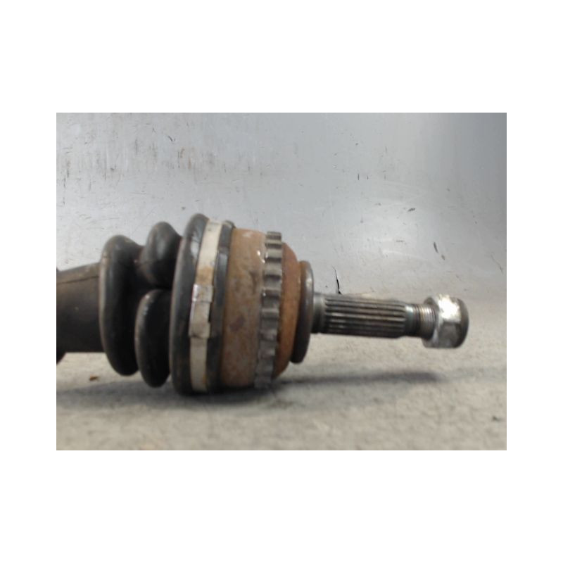 TRANSMISSION AVANT DROIT RENAULT CLIO I PH.3 96-98 1.4 