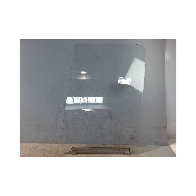 GLACE PORTE AVG FORD TRANSIT