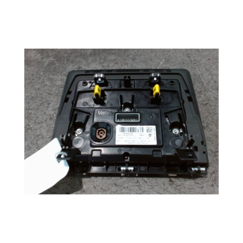 ECRAN GPS RENAULT CLIO