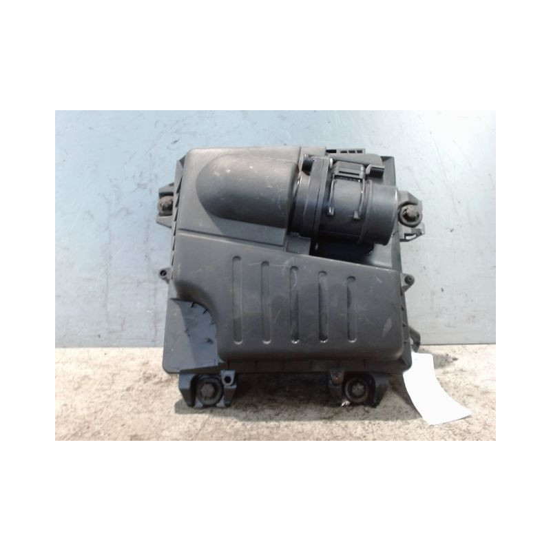 BOITIER FILTRE A AIR RENAULT TRAFIC