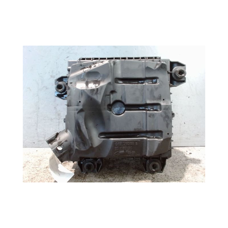 BOITIER FILTRE A AIR RENAULT TRAFIC