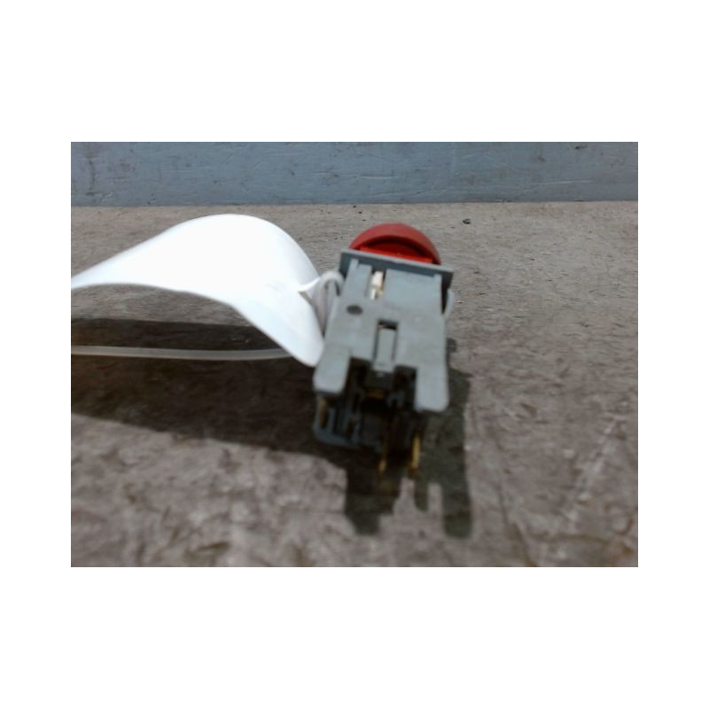 BOUTON DE WARNING CITROEN BERLINGO MULTISPACE -2002