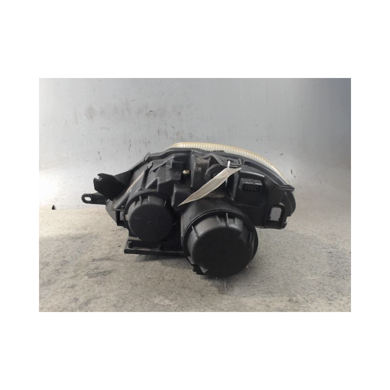PHARE GAUCHE CITROEN C8