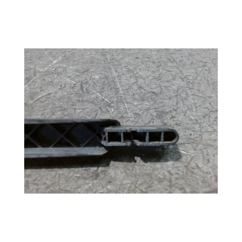 BRAS ESSUIE-GLACE ARRIERE OPEL ZAFIRA 2006-