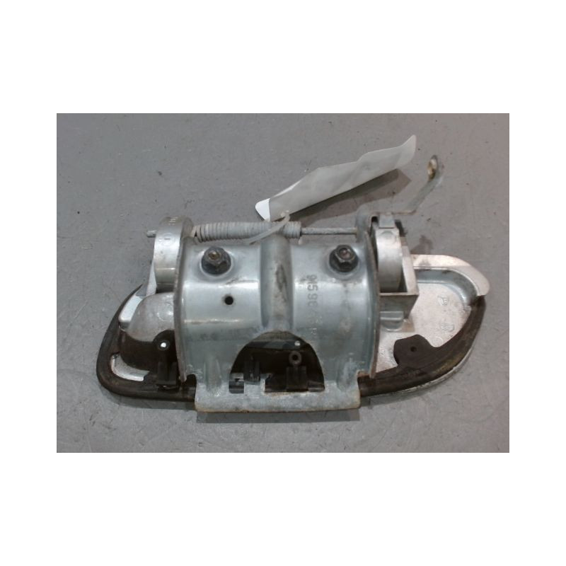 POIGNEE EXTERIEURE PORTE ARRIERE DROIT VOLVO V70
