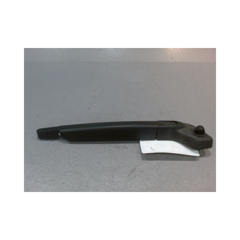 BRAS ESSUIE-GLACE ARRIERE VOLVO V70