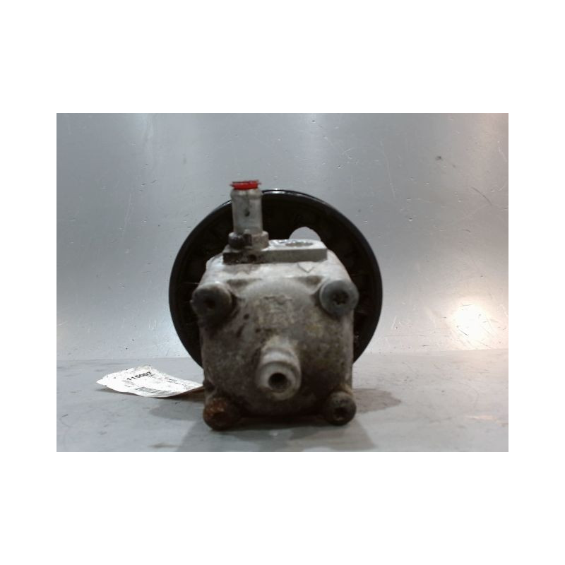POMPE DIRECTION ASSISTEE VOLVO V70