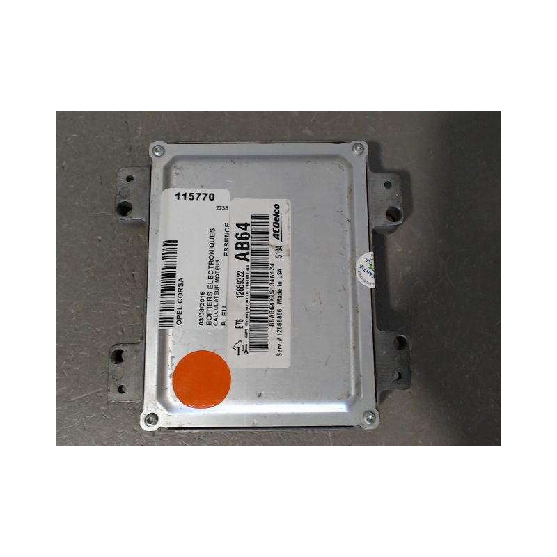 CALCULATEUR MOTEUR OPEL CORSA