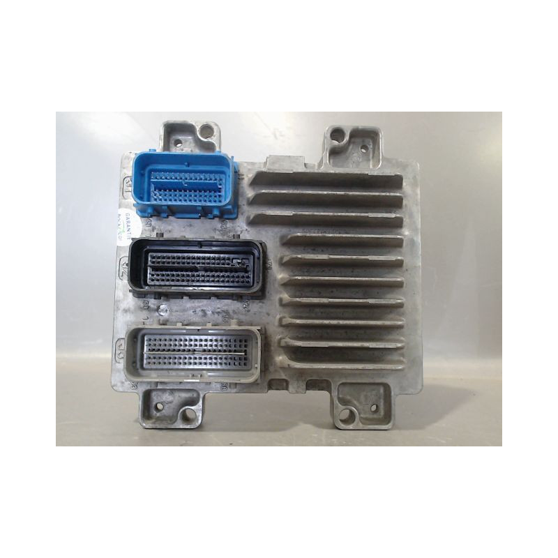 CALCULATEUR MOTEUR OPEL CORSA