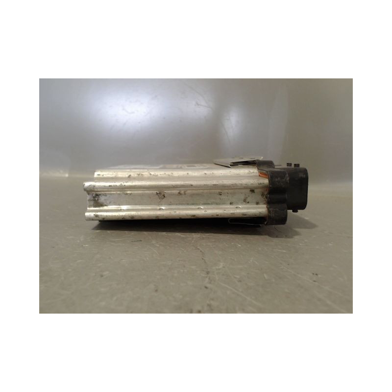 CALCULATEUR MOTEUR VOLKSWAGEN GOLF