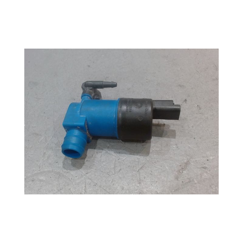 POMPE LAVE-GLACE AVANT RENAULT CLIO