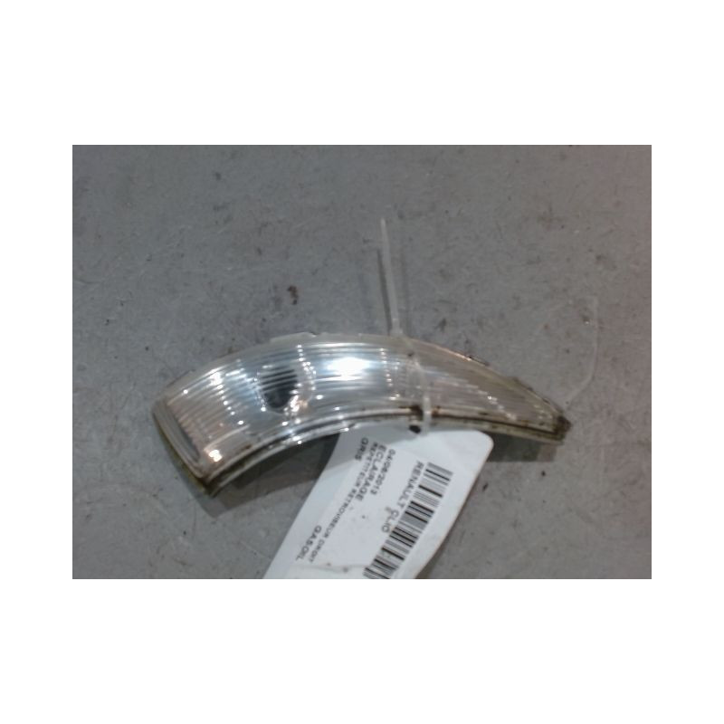 REPETITEUR RETROVISEUR DROIT RENAULT CLIO
