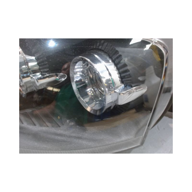 PHARE GAUCHE FIAT PUNTO