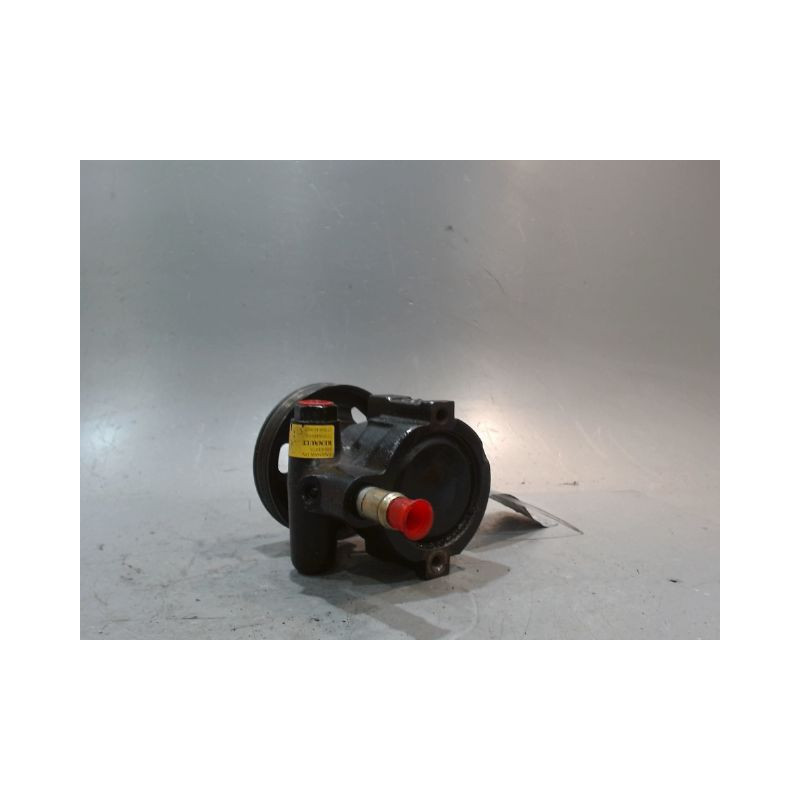 POMPE DIRECTION ASSISTEE RENAULT CLIO